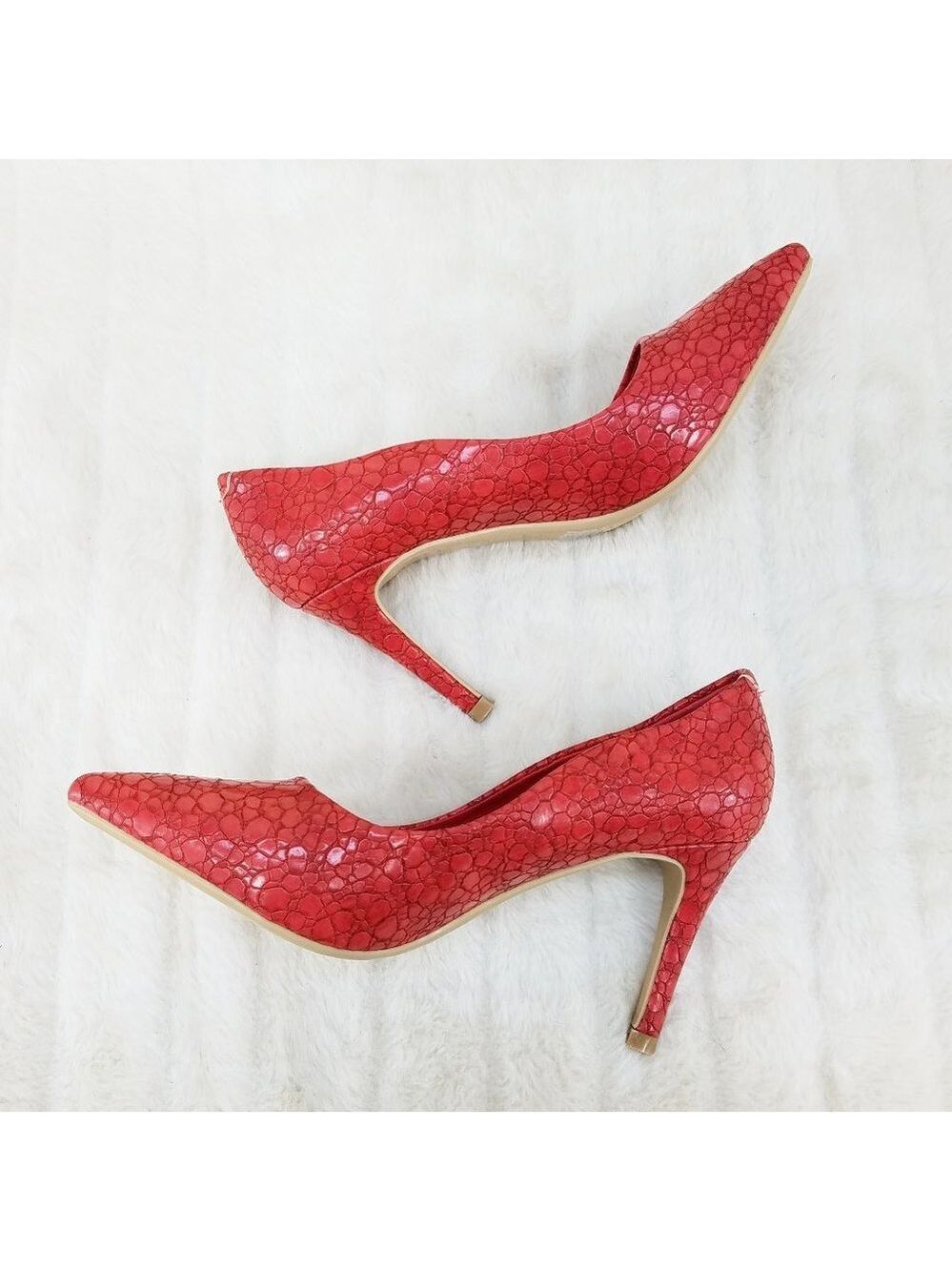 Red 3.5" Heel Pointy Toe Pump Shoes